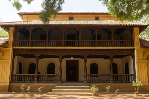 Visit DakshinaChitra in Chennai, Tamil Nadu - Tourist attraction with Karthi Travels