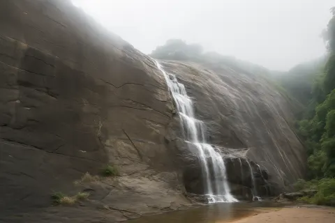 Plan your trip to Old Courtallam Falls in Courtallam with Karthi Travels® - View 2