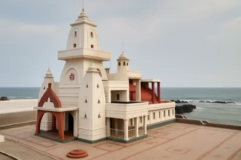 Visit Gandhi Memorial Mandapam in Kanyakumari, Tamil Nadu - Tourist attraction with Karthi Travels