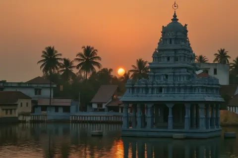 Plan your trip to Suchindram Thanumalayan Temple in Kanyakumari with Karthi Travels® - View 3