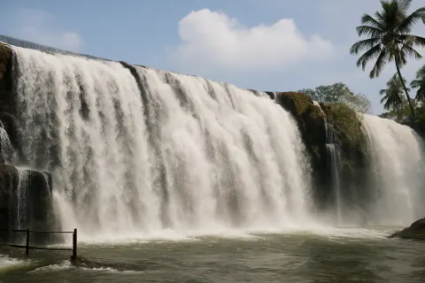 Plan your trip to Thirparappu Falls in Kanyakumari with Karthi Travels® - View 4