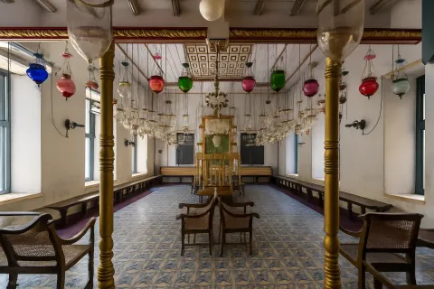 Plan your trip to Jew Town & Paradesi Synagogue in Kochi with Karthi Travels® - View 3