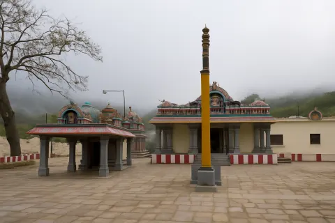 Plan your trip to Kuzhanthai Velappar Temple in Kodaikanal with Karthi Travels® - View 4