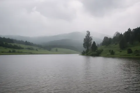 Plan your trip to Mannavanur Lake in Kodaikanal with Karthi Travels® - View 3