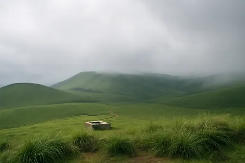 Plan your trip to Pullumedu Viewpoint in Thekkady with Karthi Travels® - View 4