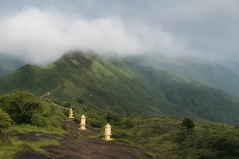 Plan your trip to Kurisumala in Vagamon with Karthi Travels® - View 4