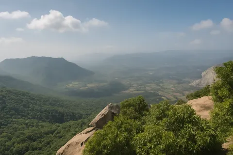 Plan your trip to Nilavoor Cliff View Point in Yelagiri with Karthi Travels® - View 2